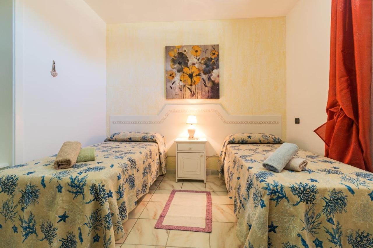 Vacanze A Villa Orosei Eksteriør bilde